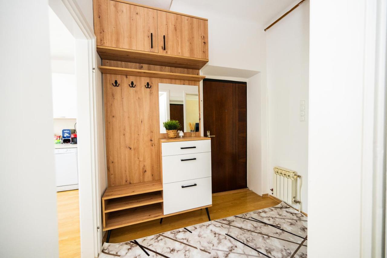 Cozy One-Bedroom Apartment Near City Center SJJ Exteriör bild